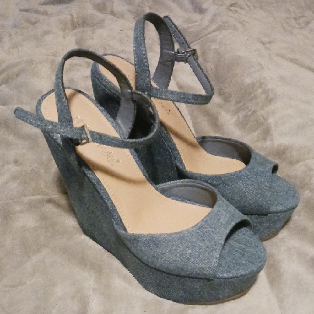 Stylish Jean Wedge Sandals